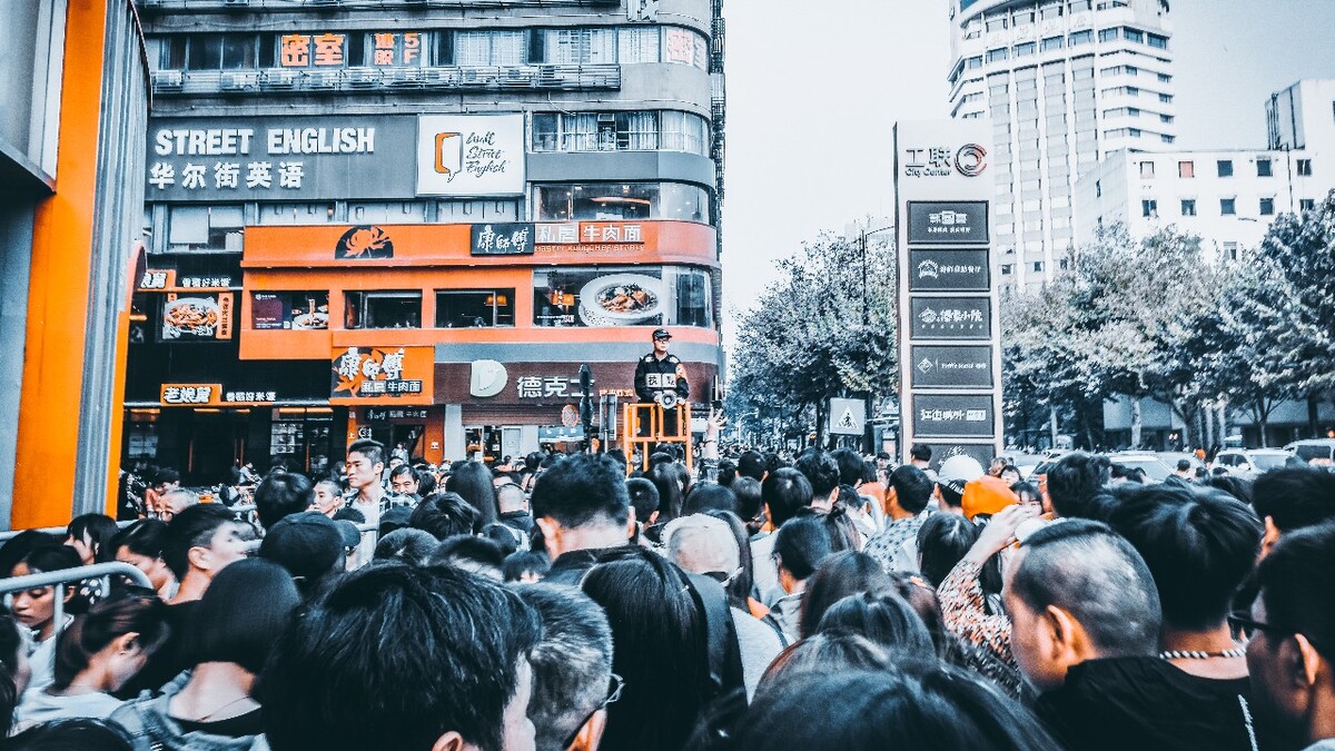 世界最拥挤之地是哪里？...