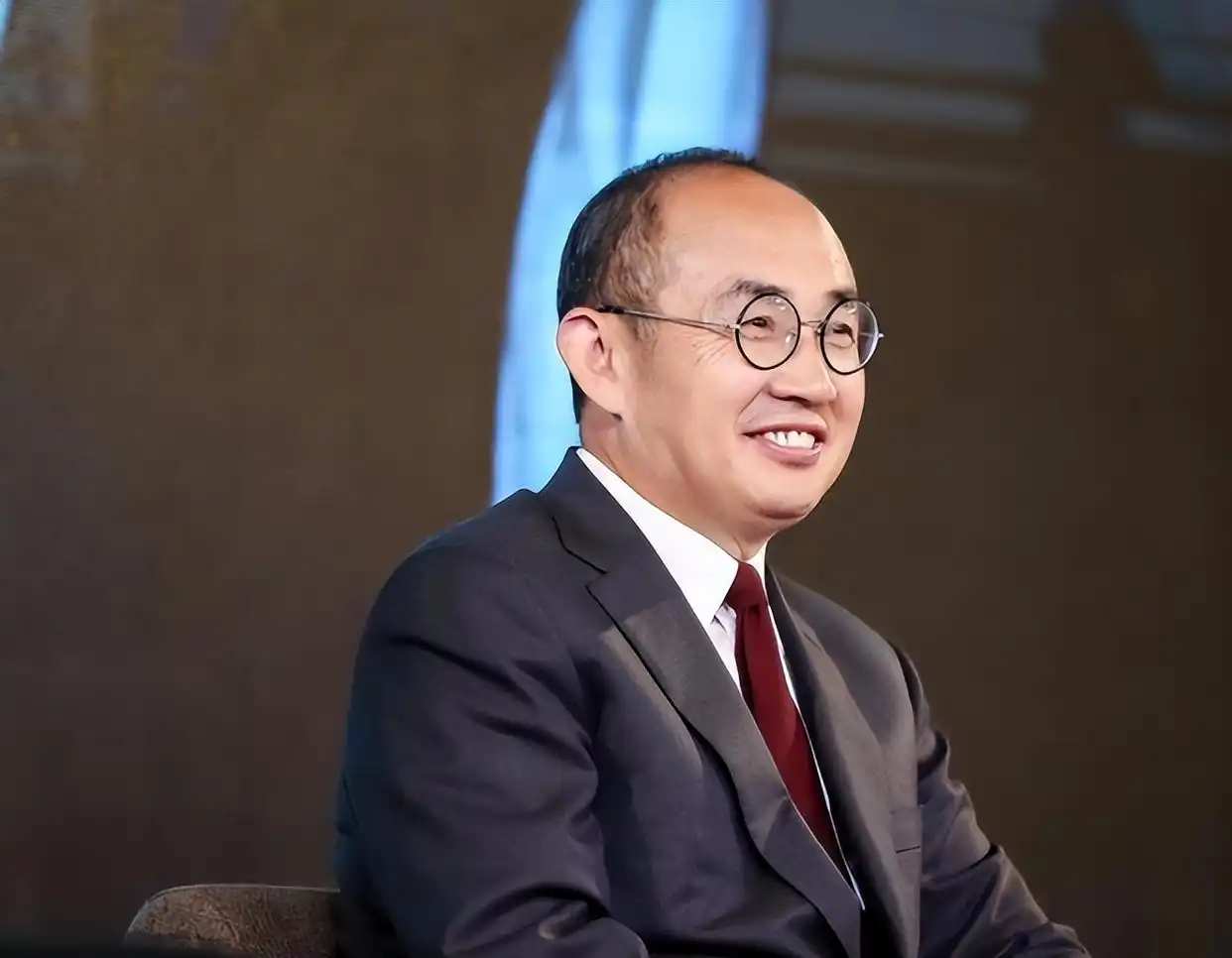 普宁富豪赖海民创业与本地生活消费指南