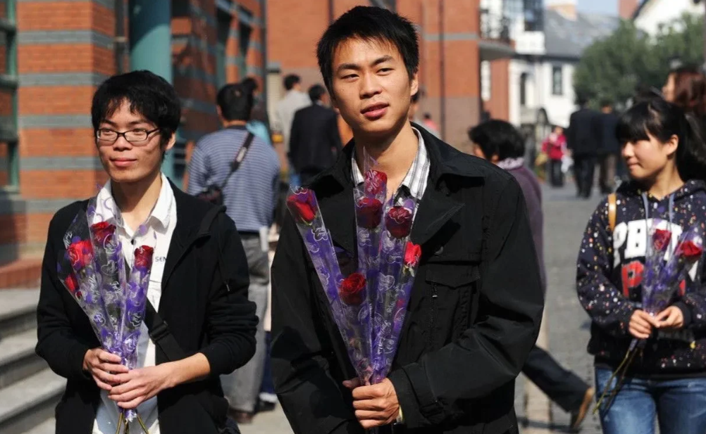 为什么越来越多中国单身人士选择跨国婚姻?...