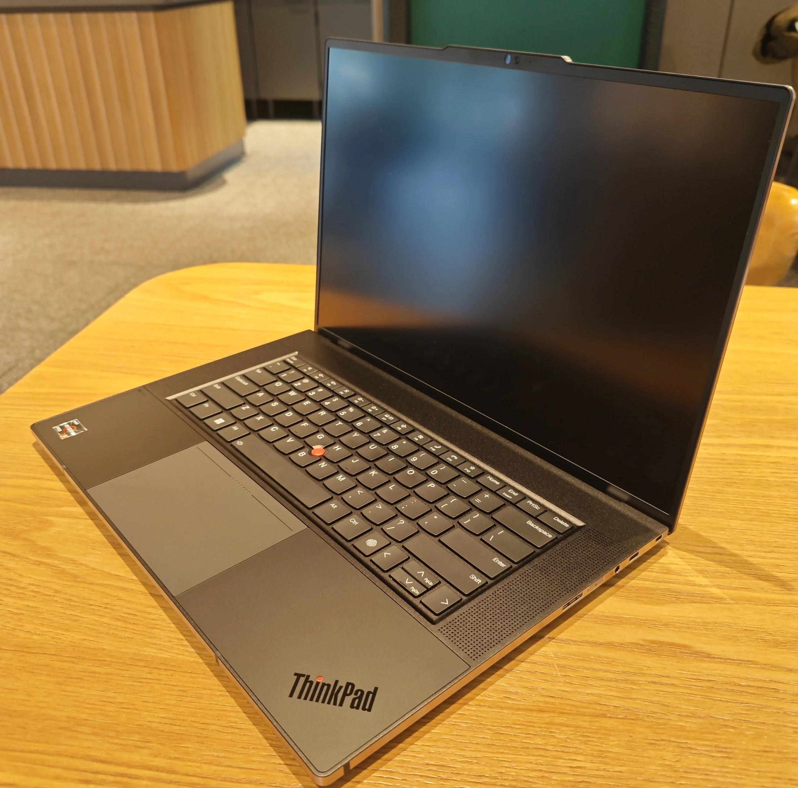 ThinkPad X220和X220i哪个更好 二手X220值得买吗