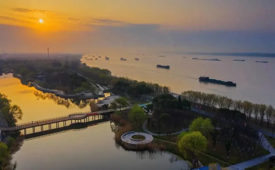 最新政府文件显示,仪征南门女的去哪了   本地生活观察与实探分析