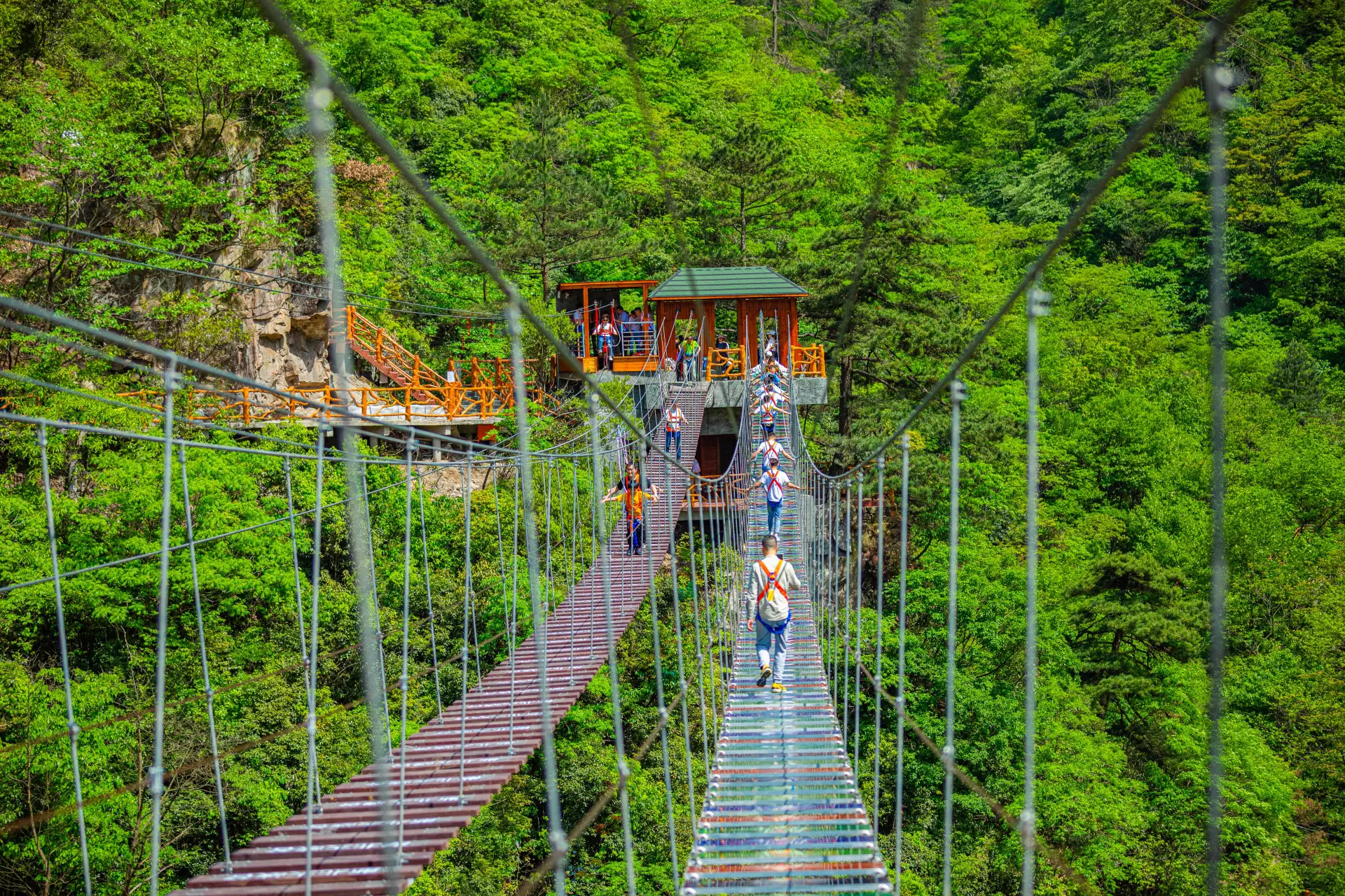 秦皇岛新到一个城市怎么找玩的攻略，怎么玩最尽兴