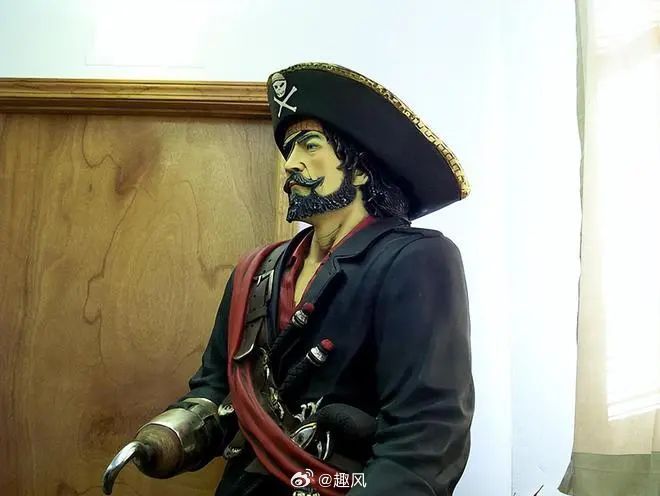 海盗为什么总是要戴眼罩？...