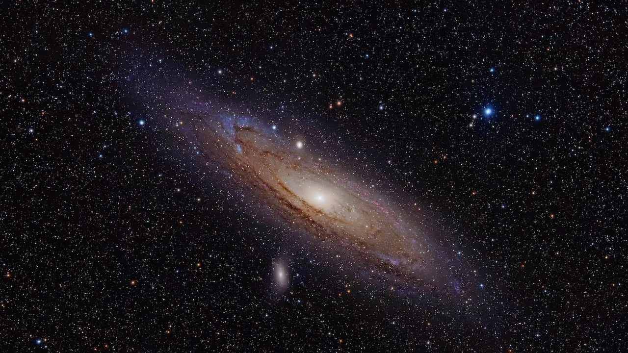 遥远星系退行的速度为什么可以超光速？这和相对论互相...