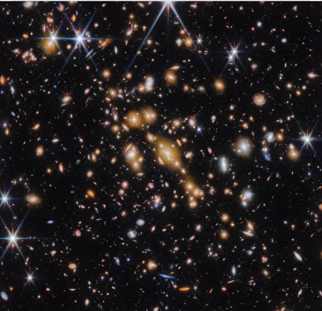 宇宙中最早的星系是怎么被发现的？我们为什么还没见到第一批恒星？