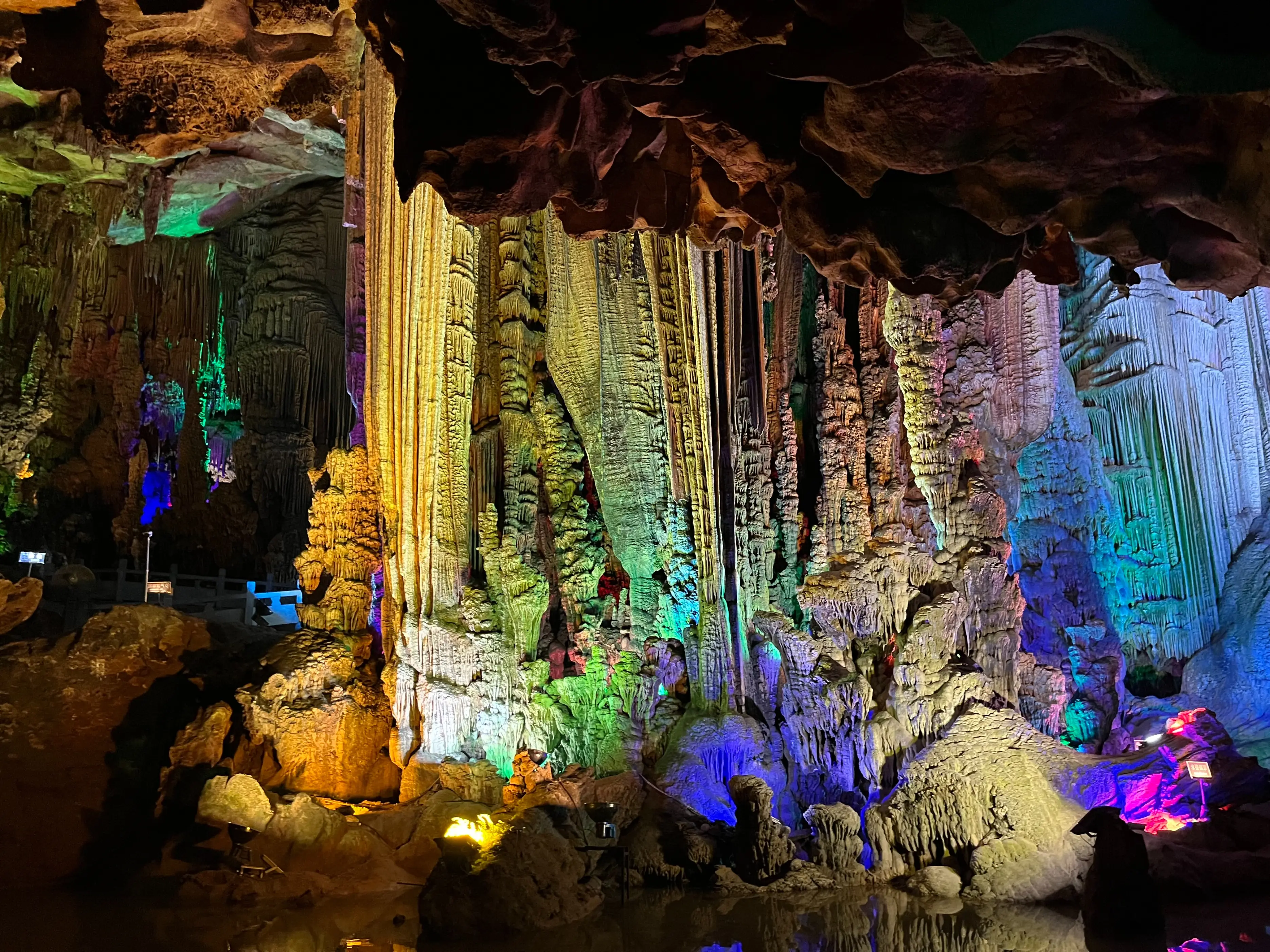 荔浦经纪介绍空降是做什么的