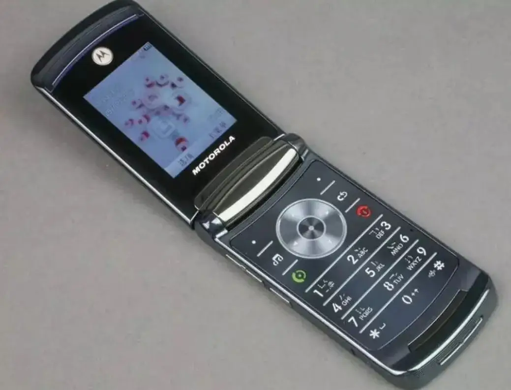 翻盖手机优缺点分析 三星OPPO翻盖手机价格