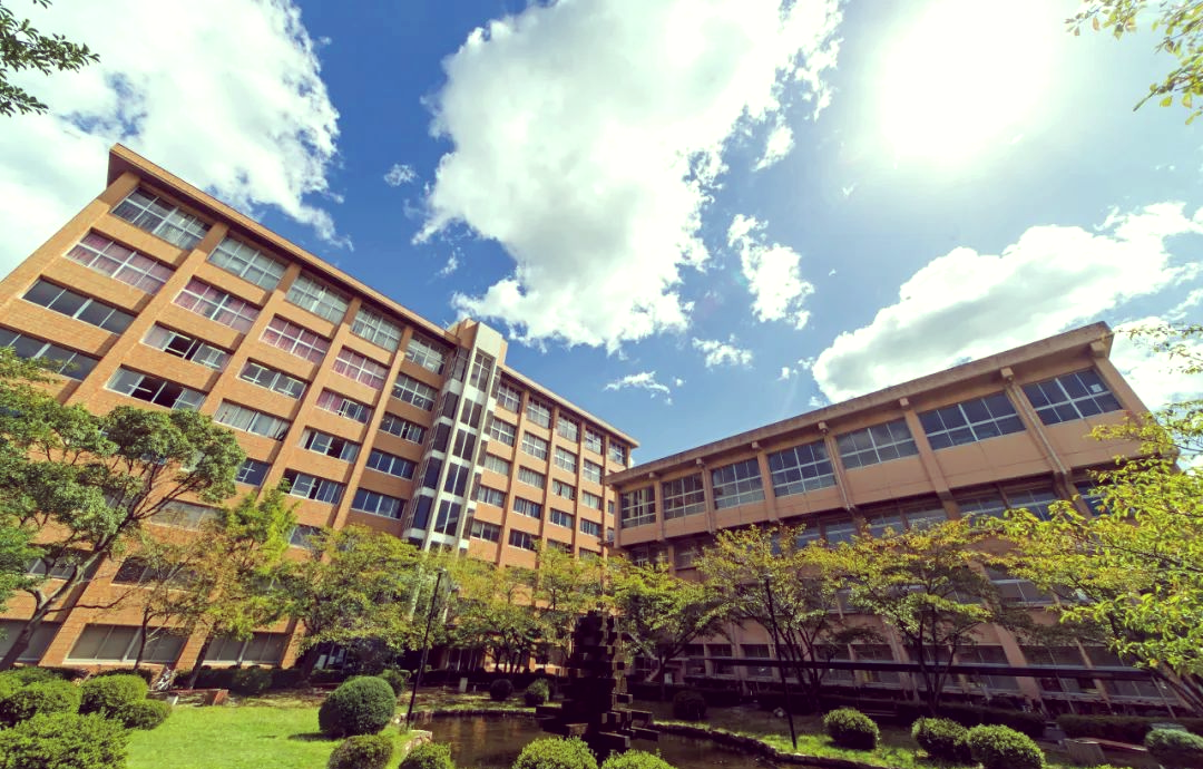 日本商科最强大学排名 一桥大学究竟牛在哪里