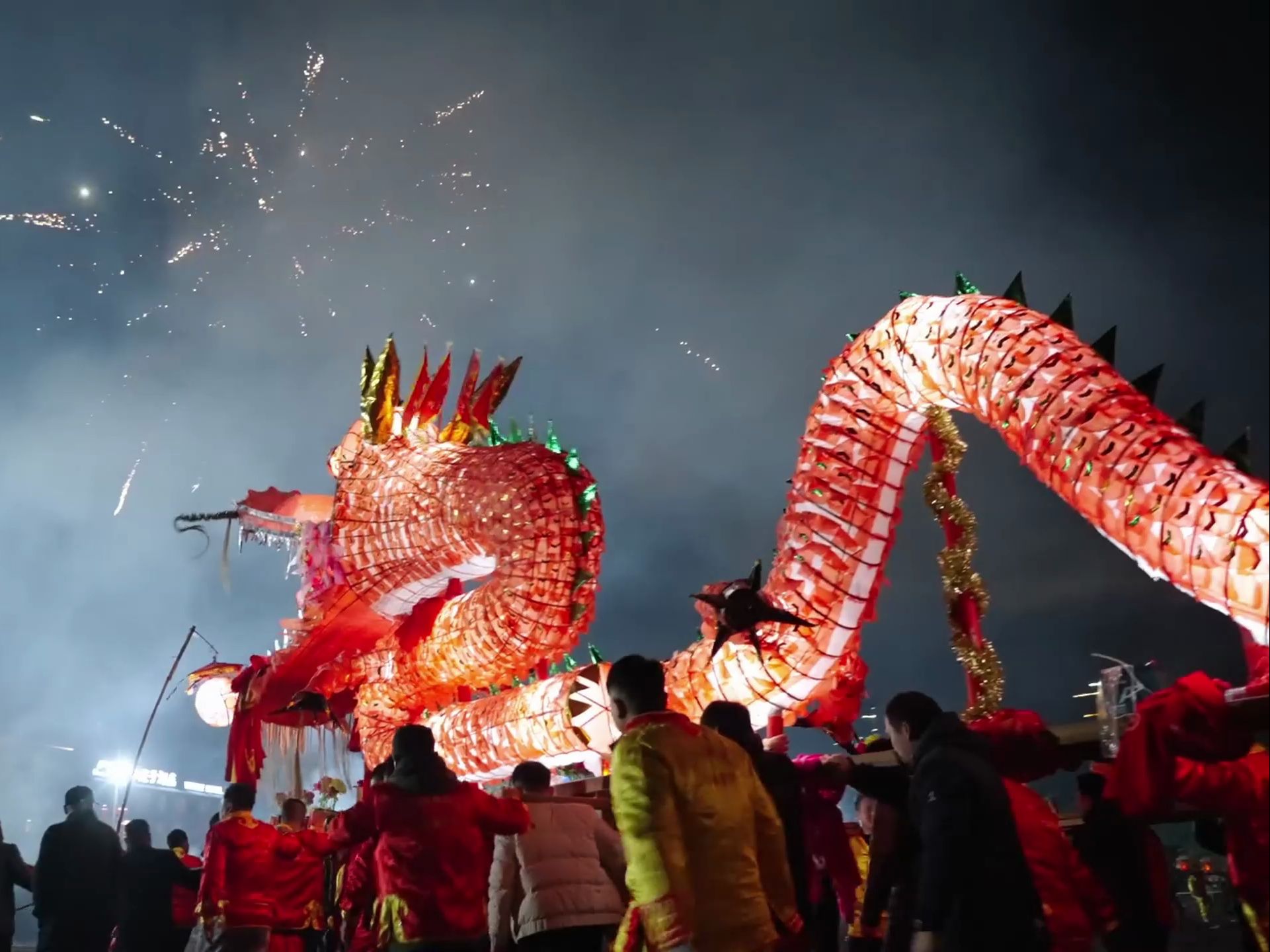 小时候期待过年心情 现在过年抢票攻略
