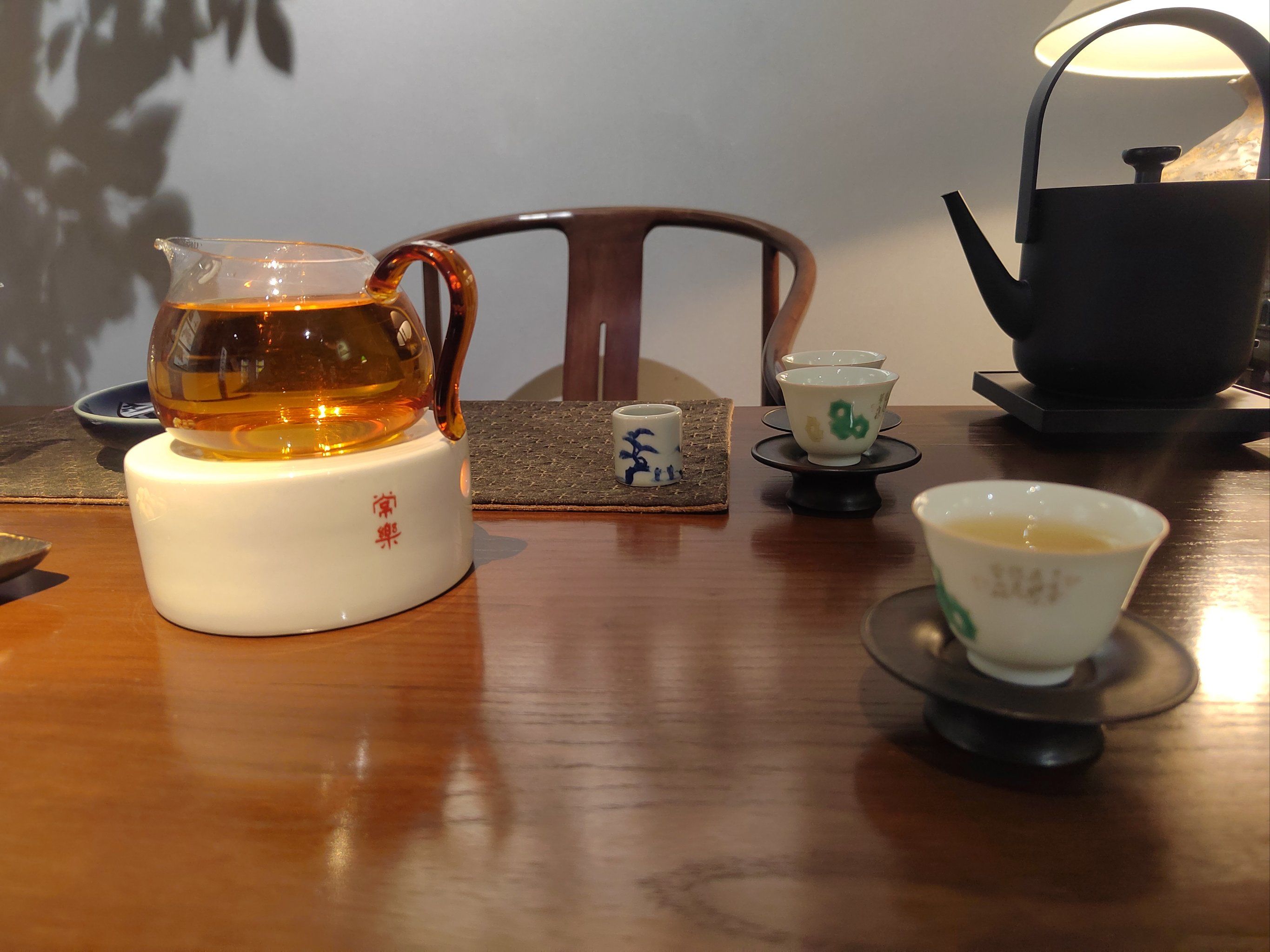 新手如何从零开始了解全国品茶网？