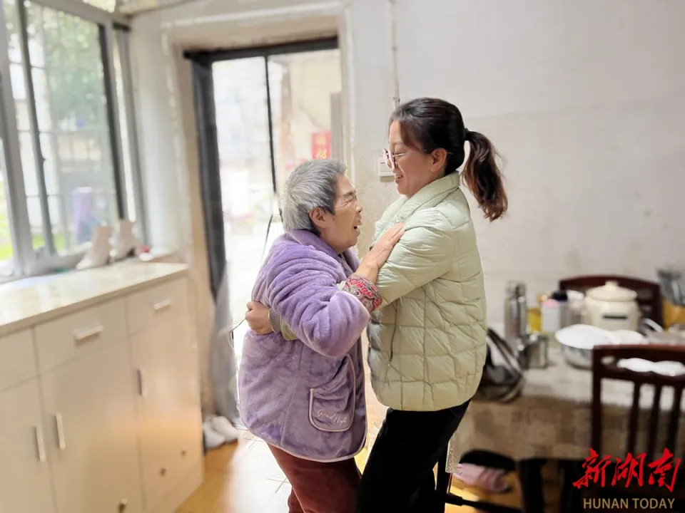 影视剧丑化博士现象 为何总把博士塑造成书呆子